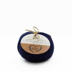 Lana Marta col blu notte