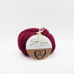 Lana Sherkan col bordeaux